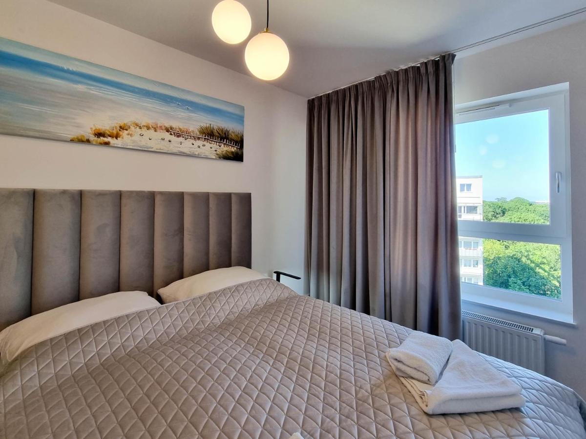 Visit Baltic - Sun Towers -2 Sypialnie - Parking Inklusive Apartment Swinoujscie Bagian luar foto