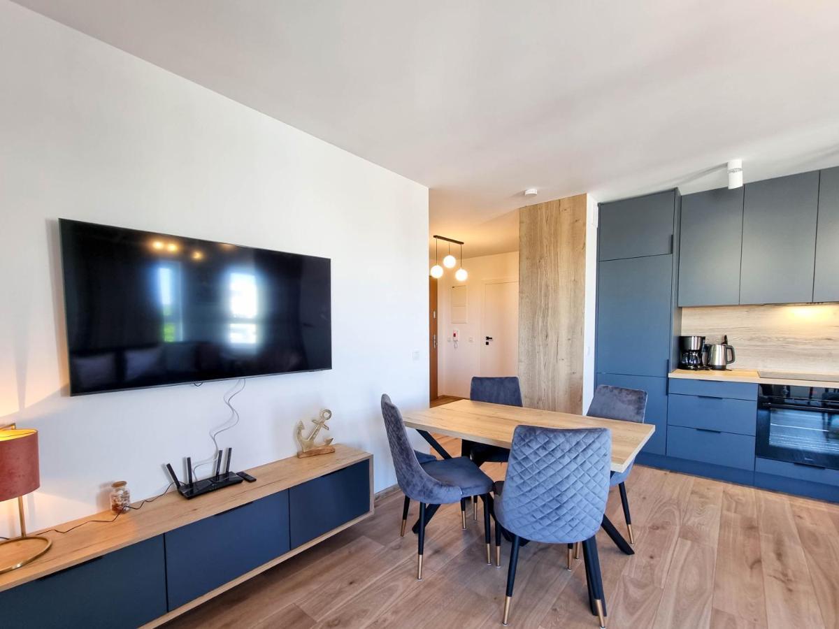 Visit Baltic - Sun Towers -2 Sypialnie - Parking Inklusive Apartment Swinoujscie Bagian luar foto